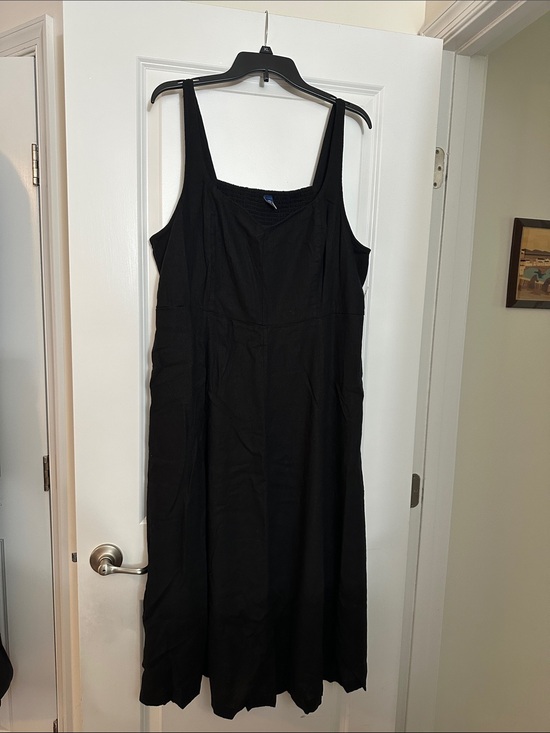 Old Navy Dresses & Skirts - Old Navy Black Sleeveless Maxi Dress